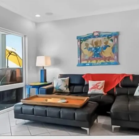 Big O Beach - White Sands Townhomes